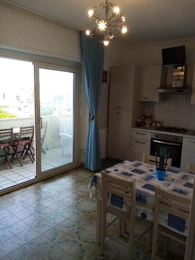フォッサチェージアCasa A 20 Metri Dal Mare!アパートメント エクステリア 写真